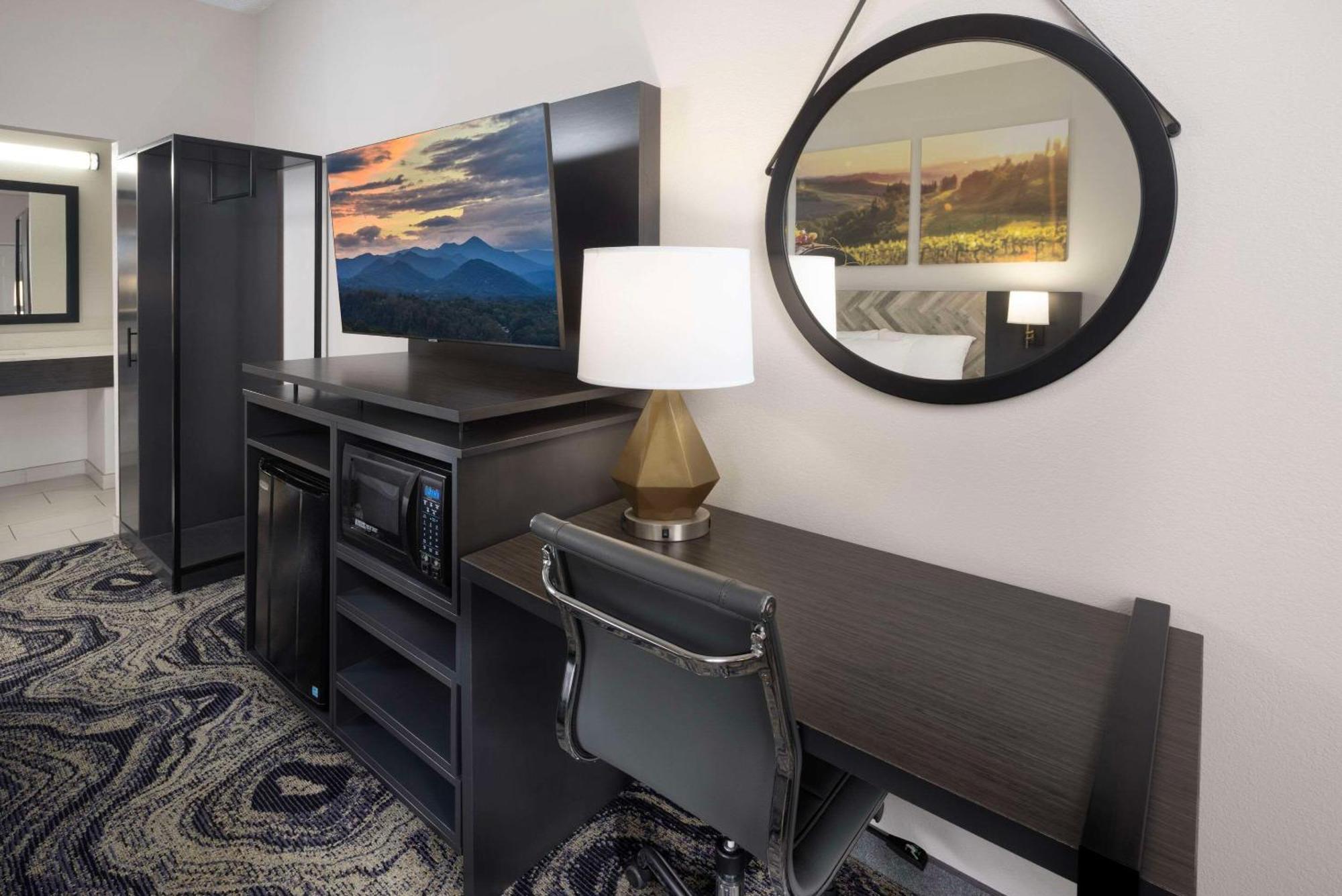Clarion Inn Biltmore Village Asheville Bagian luar foto